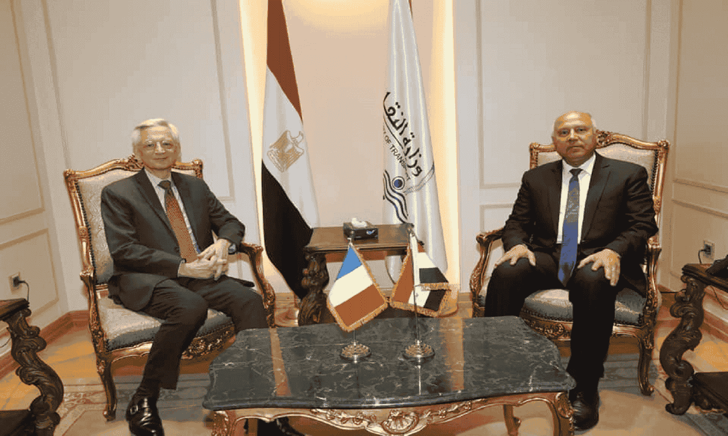 Egypt, France mull boosting transport cooperation

